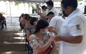 En mayo se prev&eacute; la vacuna Covid a ni&ntilde;os de 5 a 14 a&ntilde;os: Rocha
