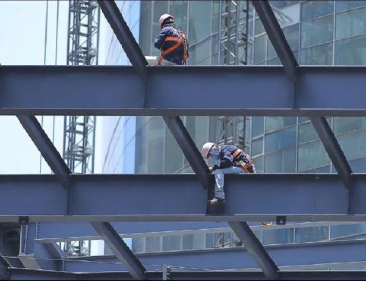 Un fat&iacute;dico cierre de a&ntilde;o tendr&aacute;n constructoras: CMIC