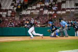El l&iacute;der impone condiciones para doblegar a Tomateros