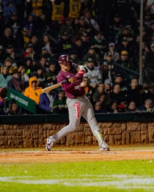 Tomateros se visti&oacute; de gloria y va la final