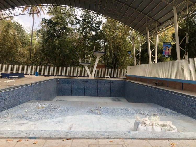 Se tardaron en reparar la alberca del parque constituci&oacute;n, pudiera no estar lista para Semana Santa