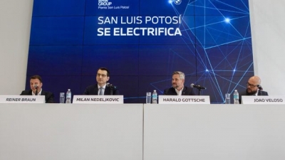 BMW empezar&aacute; en 2027 producci&oacute;n de autos el&eacute;ctricos y bater&iacute;as en SLP; invertir&aacute; 800 mde