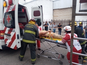 Ingeniero result&oacute; lesionado por descarga el&eacute;ctrica mientras hac&iacute;a su servicio social en bodega ubicada el sector Caseta Cuatro