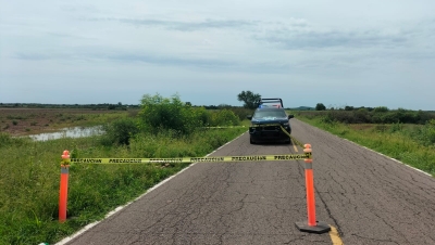 Encuentran muerto a un hombre joven en la orilla de la carretera Pericos-Recoveco, en Mocorito