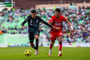 &iexcl;Santos rompe la mala racha y logra su primera victoria del torneo!