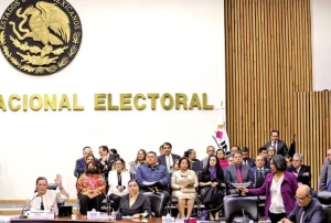 &lsquo;Tijeretazo&rsquo; en INE alcanza a partidos; les recortan recursos para oficinas
