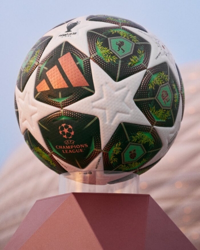Presentan bal&oacute;n de la recta final de la Champions League