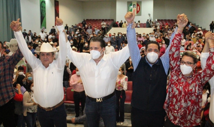 precandidatos a diputados locales y presidentes municipales