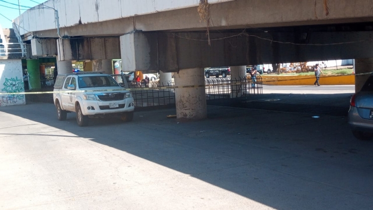 Se presume era un militar el ejecutado debajo del puente de la Morelos