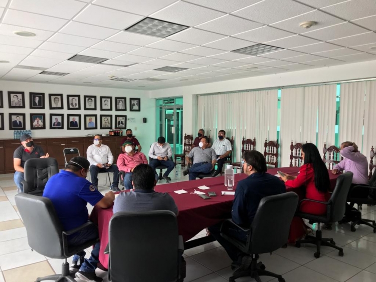 Respaldan Mario Zamora y Aglaee Montoya a productores acu&iacute;colas