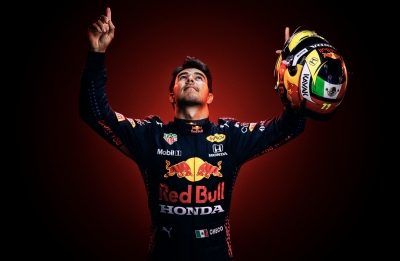 Checo P&eacute;rez, quinto en el Gran Premio de Bahrein