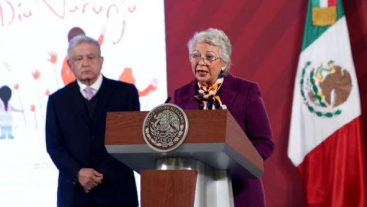 AMLO y S&aacute;nchez Cordero difieren sobre las causas del feminicidio
