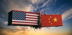 Estamos en una guerra comercial con China: Donald Trump