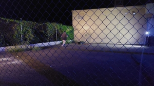 Ejecutan a un joven y lo tiran en el &aacute;rea de descarga de un supermercado en Aguaruto