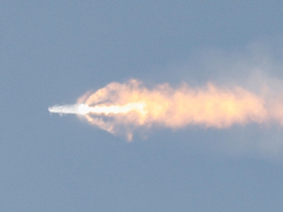 Cohete Starship de SpaceX explota tras su lanzamiento, en Texas