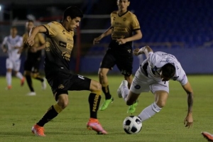 Dram&aacute;tico empate de dorado en Celaya