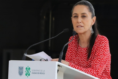 Popularidad de Sheinbaum cae&hellip; pero deber&iacute;as ver la de Ebrard