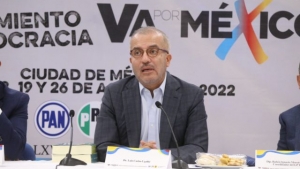 M&eacute;xico corre el riesgo de &lsquo;colombianizar&rsquo; su democracia: Luis Carlos Ugalde
