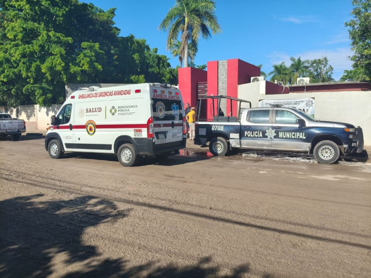 Fuga de Gas LP deja a 4 mujeres intoxicadas y a 980 evacuados en una Secundaria de Costa Rica, en Culiac&aacute;n