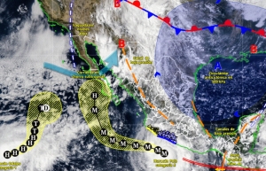 Esta noche, el hurac&aacute;n Polo de categor&iacute;a 4 continuar&aacute; desplaz&aacute;ndose al sur de las costas de Guerrero y Michoac&aacute;n