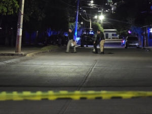 Balean a creador de contenido en centro de barrio de la colonia Lombardo Toledano