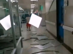 Sismo de magnitud 6 sacude Ecuador; hay da&ntilde;os materiales