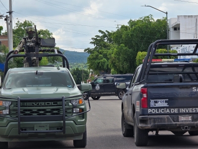 RESUMEN: 3 personas asesinadas, 2 'levantadas' y 14 autos robados en Sinaloa, el saldo rojo del 22 Septiembre 2025