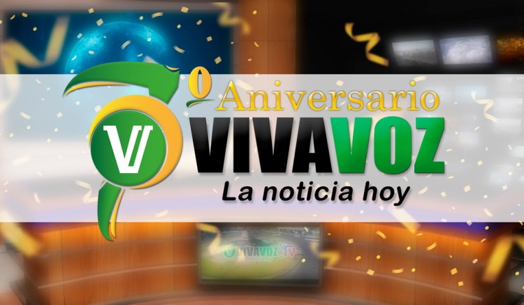 *&iexcl;Son ya 7 a&ntilde;os de VIVAVOZ!*