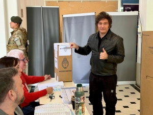 El Ultraderechista Milei gan&oacute; con el 40.84% de votos en elecciones legislativas en Argentina