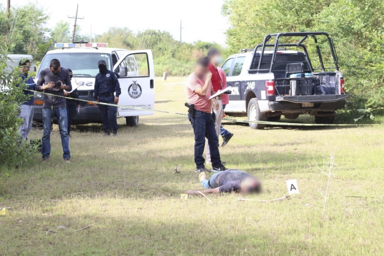 Localizan el cuerpo de un hombre asesinado a balazos en la orilla del canal Ca&ntilde;edo