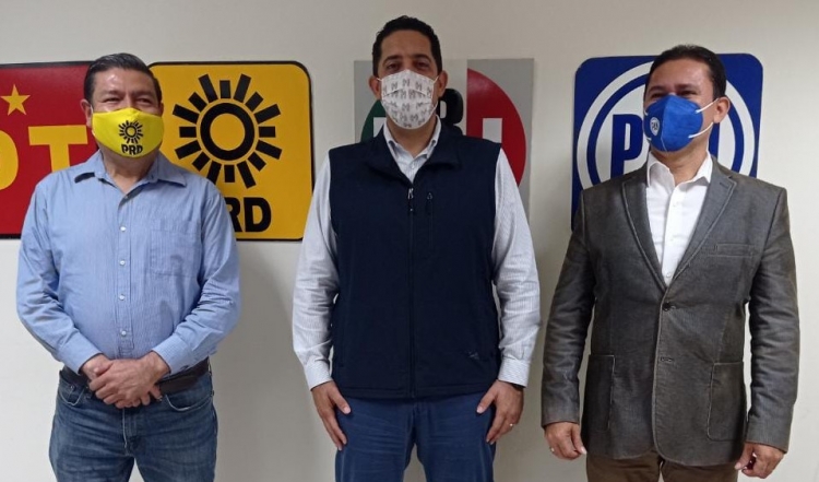 En Sinaloa PRI, PAN y PRD, replican la alianza &ldquo;Va por M&eacute;xico&rdquo;