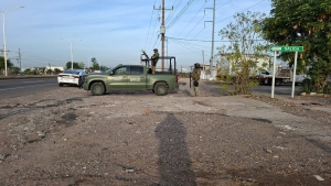 Hombre es localizado asesinado a balazos junto a La Costerita en Culiac&aacute;n