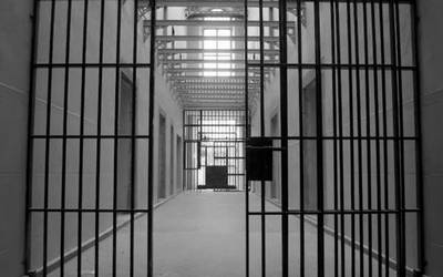 Dan sentencia de 36 a&ntilde;os a hombre que viol&oacute; a un menor