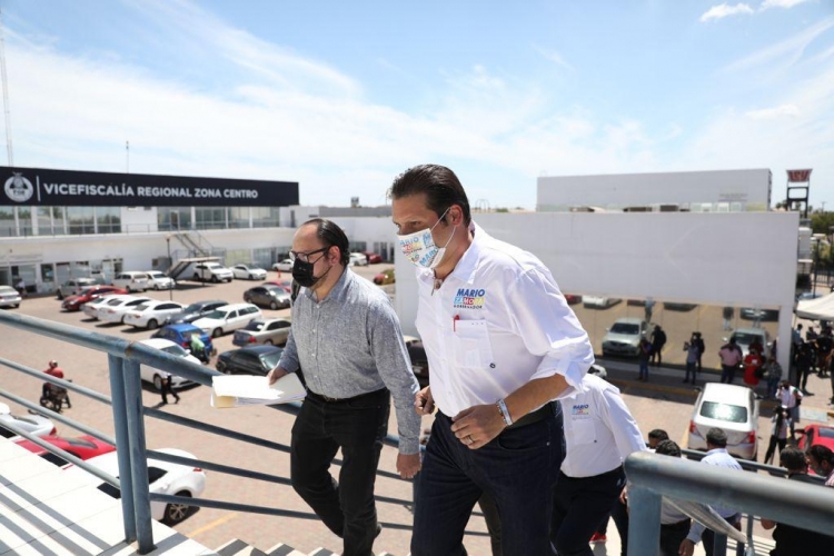 Interpone Mario Zamora denuncia ante la FGE contra p&aacute;ginas de &ldquo;Fake News&rdquo;