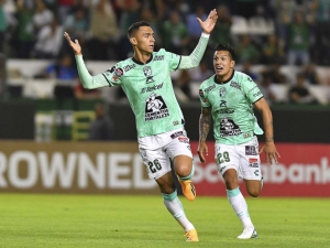 Le&oacute;n remonta a Tigres y avanza a final de Concachampions