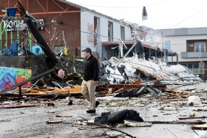 Tornados en Tennessee dejan al menos 19 muertos
