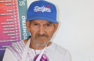Ayuda a don Juan de la Cruz a regresar a casa