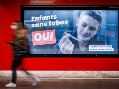 Suiza aprueba prohibici&oacute;n casi total de publicidad del tabaco