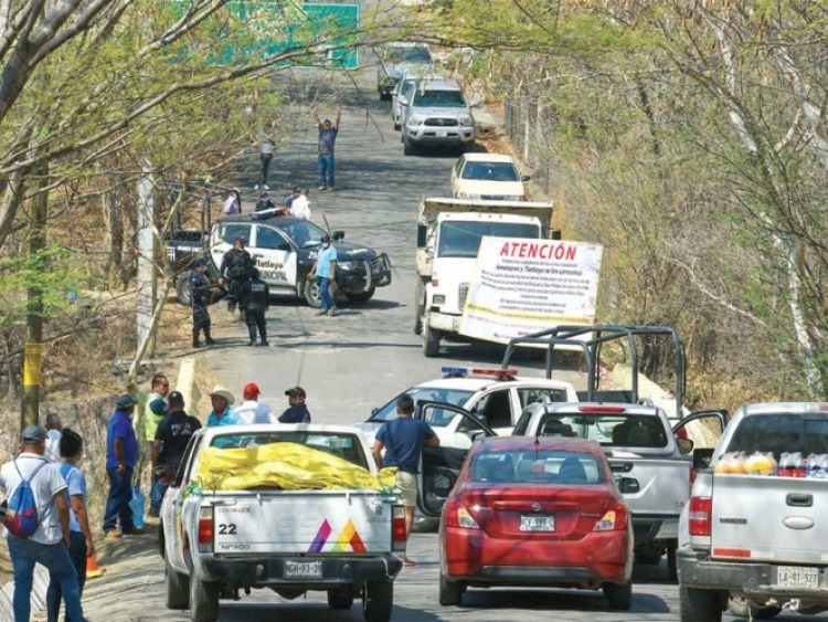 Por miedo a la pandemia impiden la entrada a los foraneos en zonas del pa&iacute;s