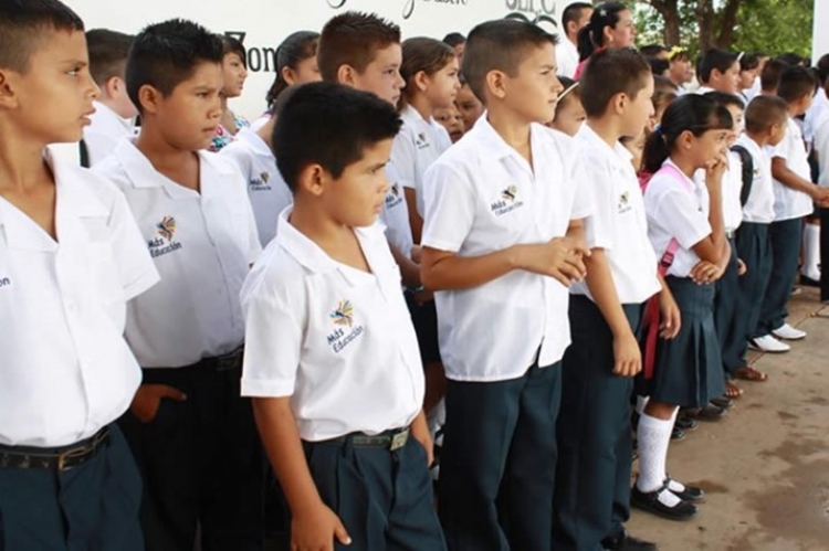 Convocatoria para Proveedores de Uniformes Escolares 2021-2022