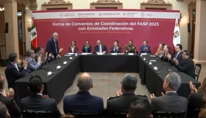 Rocha firma convenio para destinar recursos a seguridad p&uacute;blica