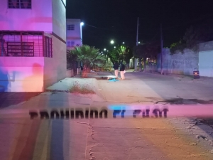 Le pasan veh&iacute;culo por encima para rematarlo, en Culiac&aacute;n