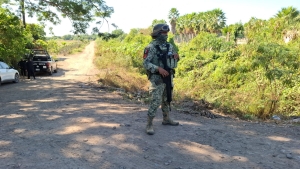 Asesinado y encintado del rostro localizan a un hombre en un ejido de Costa Rica, al Sur de Culiac&aacute;n