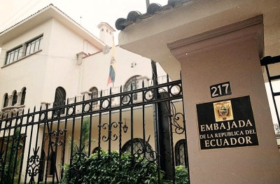 Ecuador cerrar&aacute; servicios consulares en M&eacute;xico y optar&aacute; por atender desde otros pa&iacute;ses