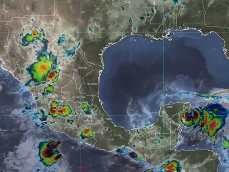 Hurac&aacute;n 'Grace' toc&oacute; tierra al sur de Tulum, Quintana Roo