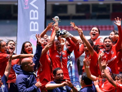 Otro &lsquo;Aztecazo&rsquo; al Am&eacute;rica; Toluca es campe&oacute;n femenil Sub-18