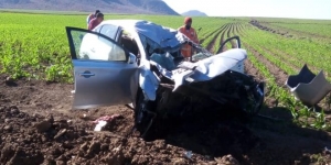 Se accidenta una familia de Los Mochis en la autopista Benito Ju&aacute;rez; muere uno
