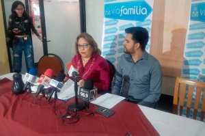Maternidad subrogada, la moderna esclavitud: V&iacute;a Familia