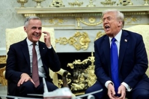 Trump plantea acuerdos individuales con M&eacute;xico y Canad&aacute; y no descarta renegociar el T-MEC