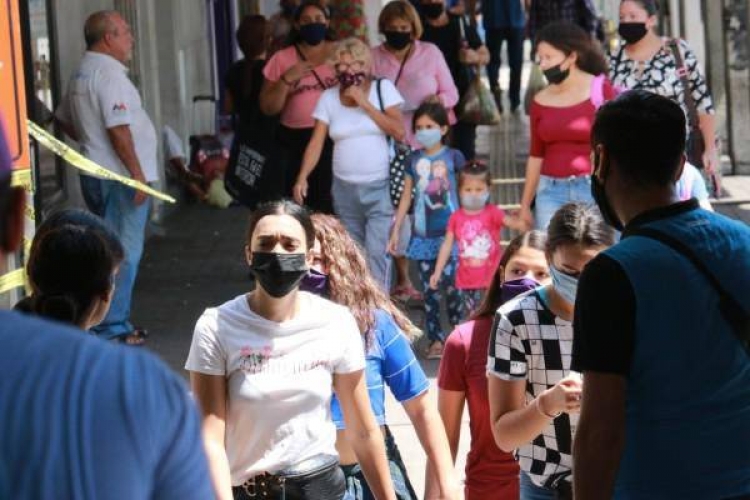 El Presidente reprueba en el manejo de pandemia; 40% lo avala